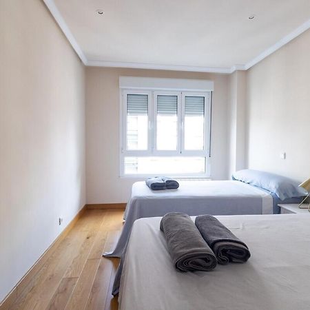 Apartamento Centro Gijon Con Parking Appartement Buitenkant foto