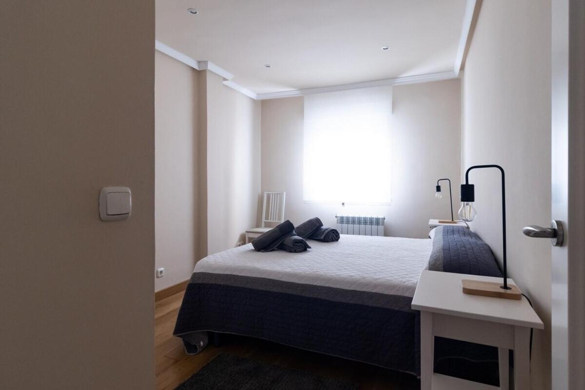 Apartamento Centro Gijon Con Parking Appartement Buitenkant foto