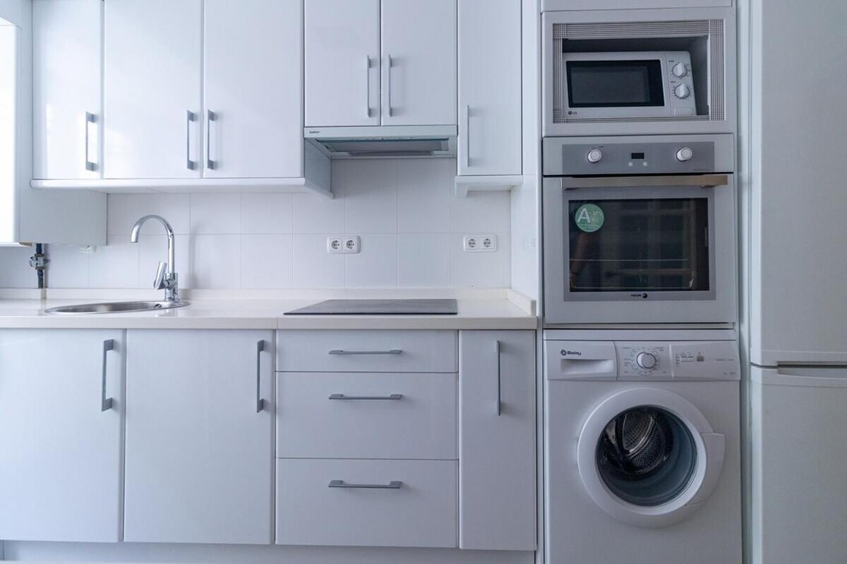 Apartamento Centro Gijon Con Parking Appartement Buitenkant foto