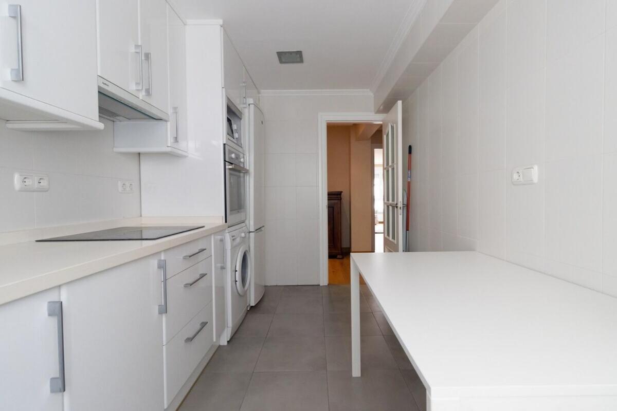 Apartamento Centro Gijon Con Parking Appartement Buitenkant foto