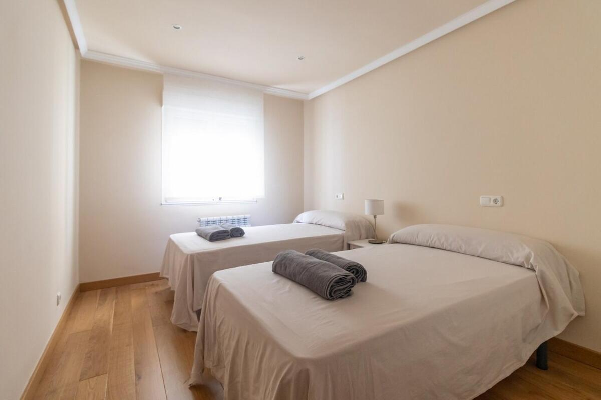 Apartamento Centro Gijon Con Parking Appartement Buitenkant foto